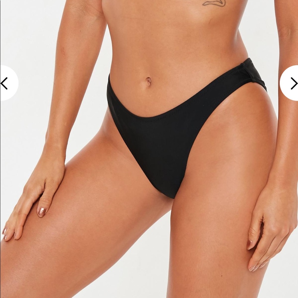 NWT misguided black bikini bottoms